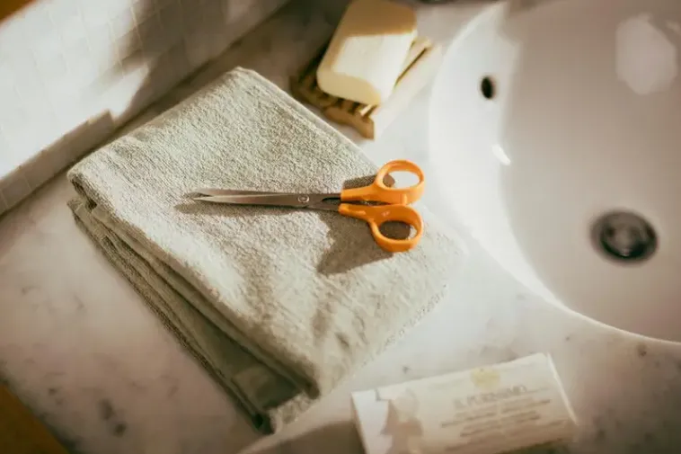 Fiskars Askartelutarvikkeet<Classic Paperisakset 17Cm