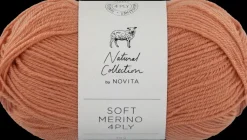 Novita Käsityötarvikkeet>Lanka Soft Merino 4 Ply 50 G Persikka 617