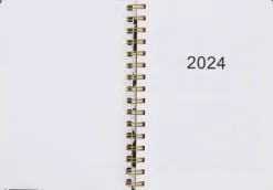 NNX Kalenterit></noscript>Poytakalenteri A5 Kierresidottu, Musta-Valkoinen