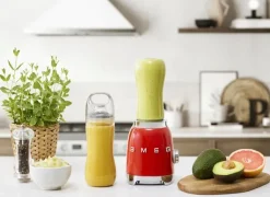 Smeg Ruoanvalmistuskoneet<Pieni Tehosekoitin Pbf01Rdeu, Punainen