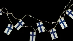 Weiste Sesonkijuhlatarvikkeet>Suomen Lippu -Koynnos, 10 Puulippua 2M Narussa